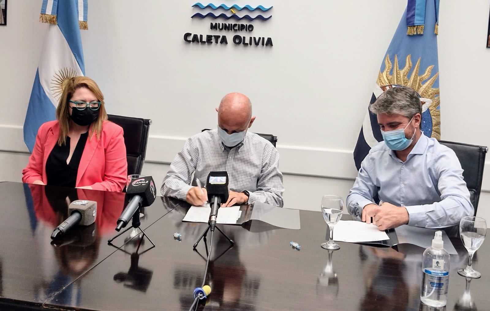 El municipio firmó el convenio del Programa 