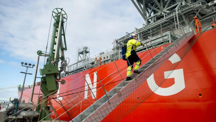 La ola del GNL que está reconfigurando el mapa energético mundial