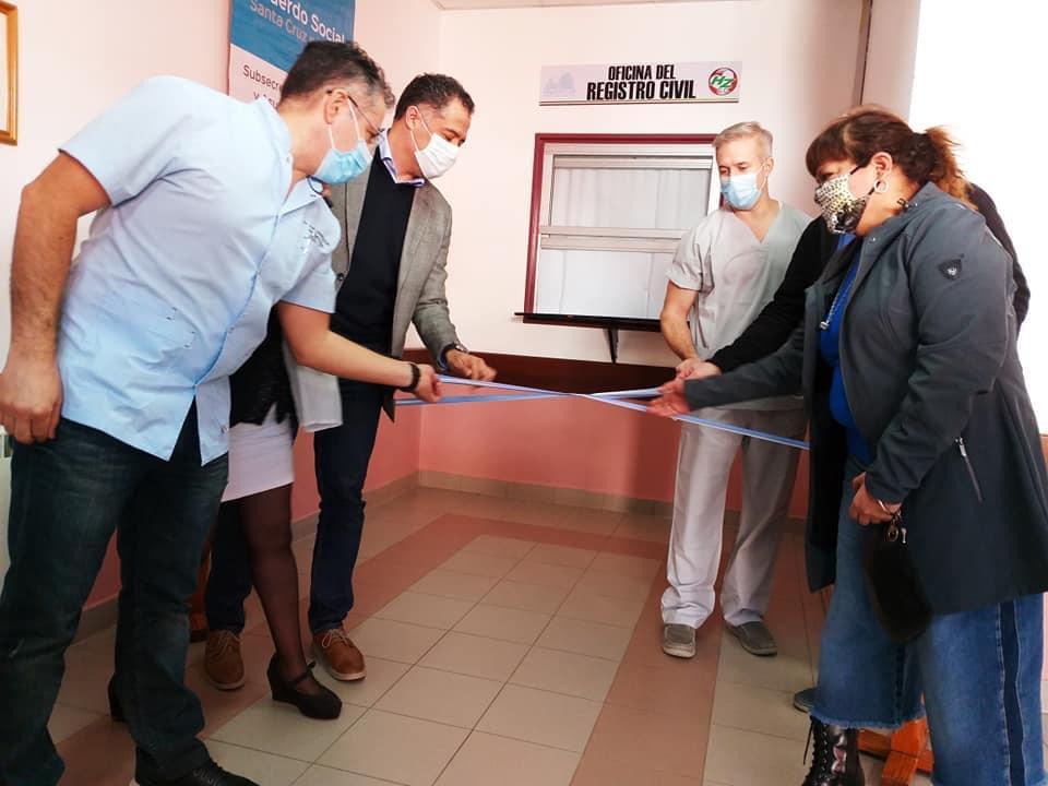Autoridades pusieron en funcionamiento la nueva oficina del Registro Civil en el hospital zonal