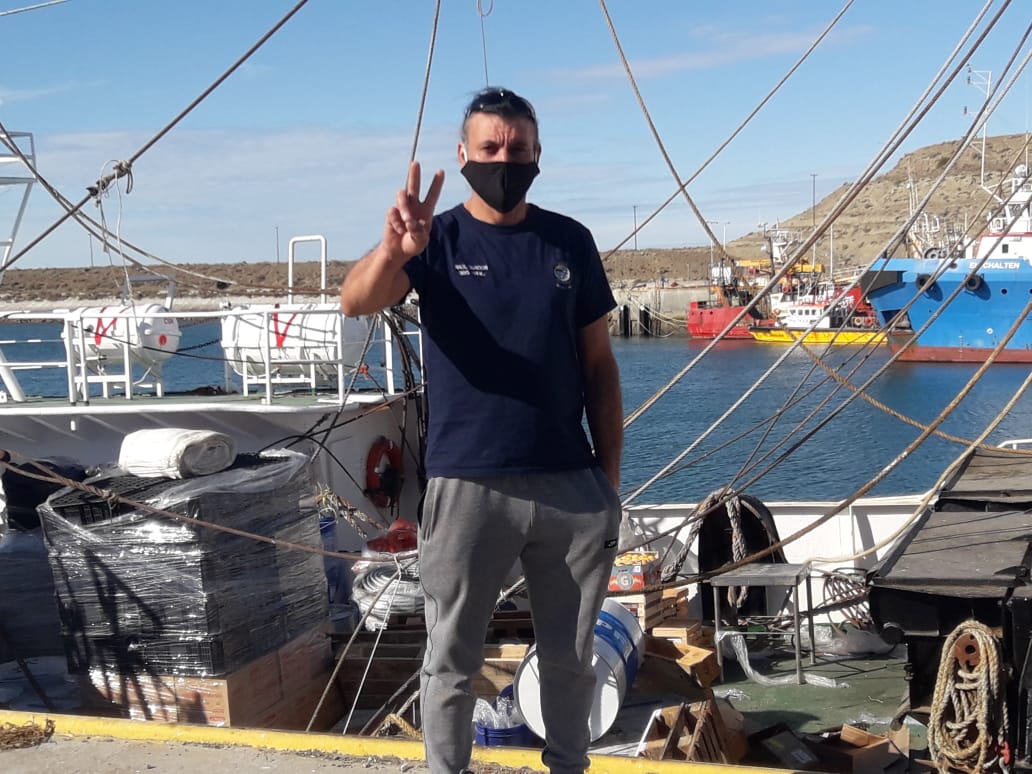 Trabajadores portuarios y de la pesca paran por 48 horas: piden ser vacunados por ser 