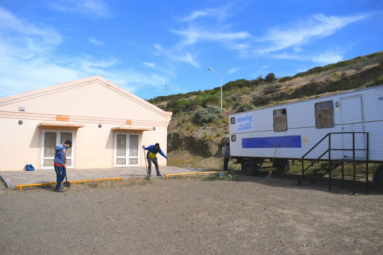 Esta tarde comienza la atención en el tráiller móvil en la vecinal del Bella Vista y atenderán a una 60 personas con turnos
