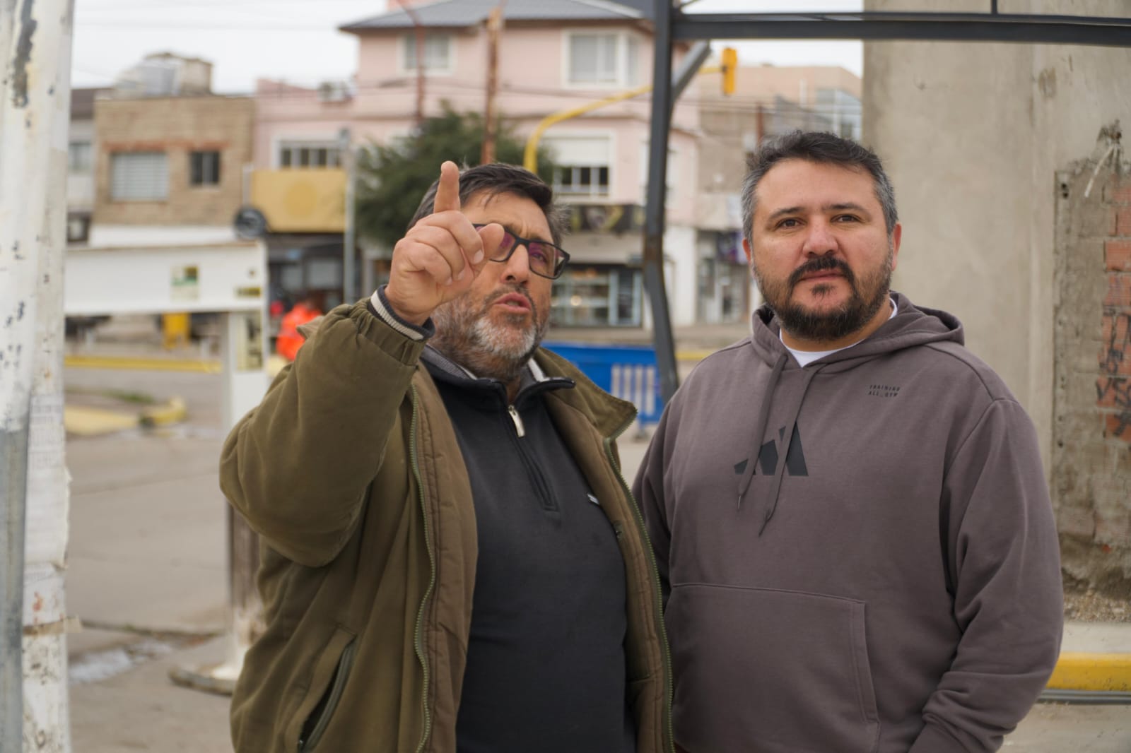 Llenado de losa para el avance del Centro de Monitoreo