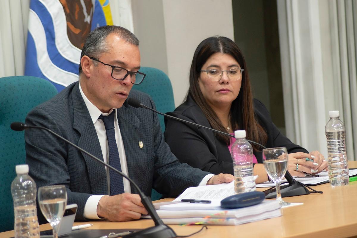 Daniel Álvarez presentó el segundo informe de gestión de los últimos 6 meses 