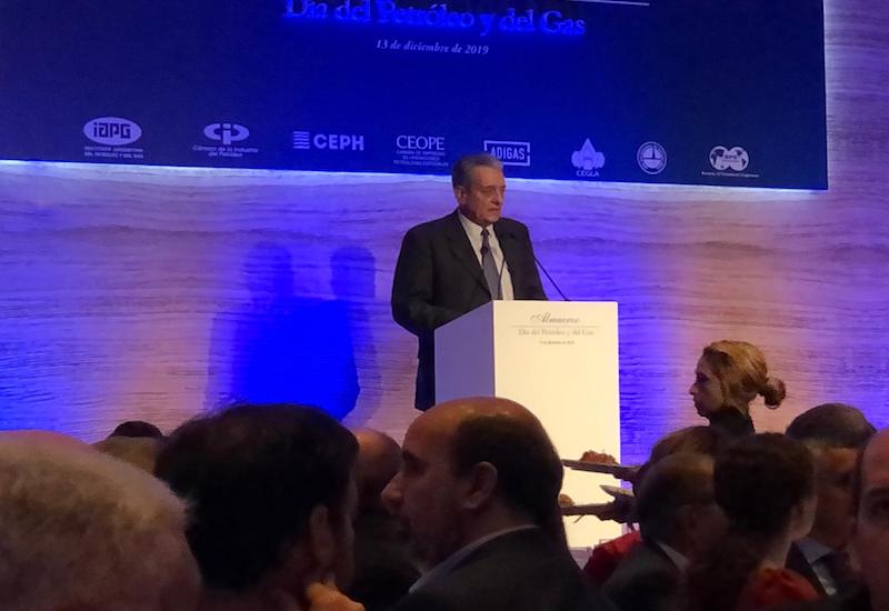 Día nacional del Petroleo: incertidumbre en la industria ante las medidas de Alberto Fernández