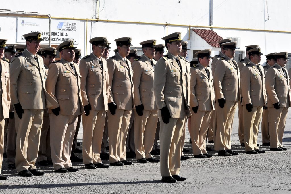 Estaba ebrio y dijo que era prefecturiano para evitar que le secuestren el auto