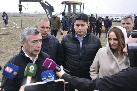 Jaime Álvarez: “Santa Cruz debe prepararse para futuros parques solares y eólicos”