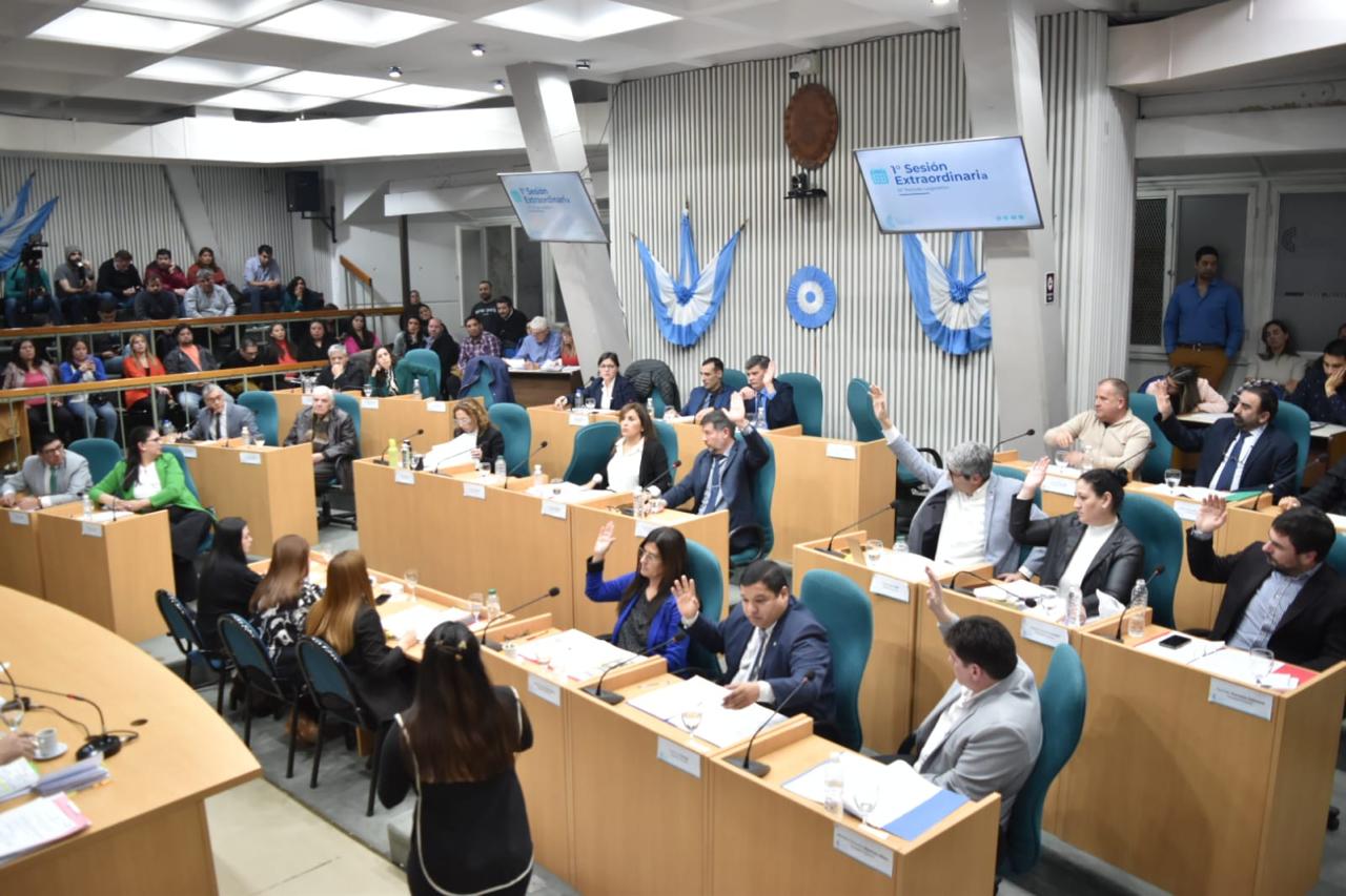 Se aprobó la declaración de Emergencia Climática y la ley de la composición del Tribunal de Cuentas