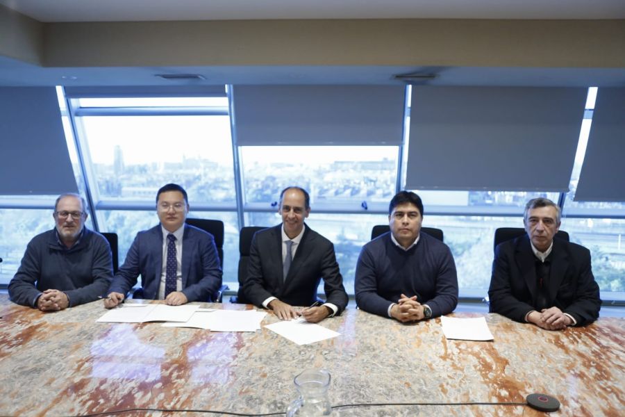 Represa Cepernic: Acuerdo firmado para que se reactive su construcción