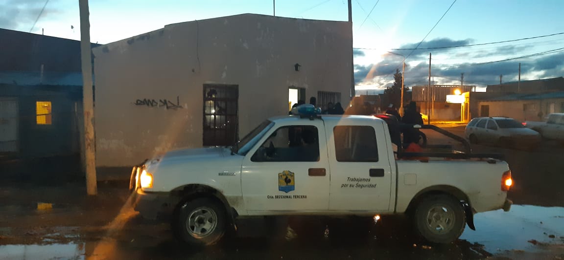 Roban de un taller mecánico herramientas eléctricas y un tv de 50 pulgadas