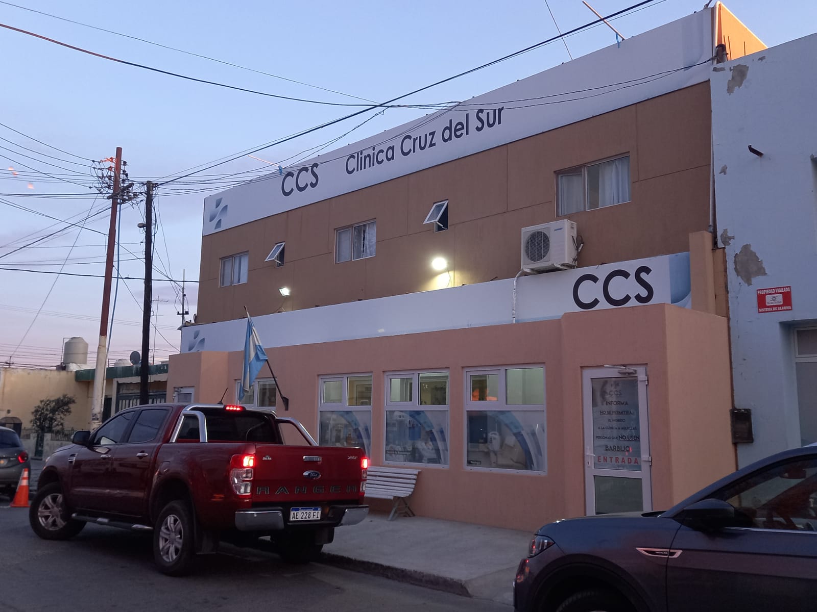 Abrieron la caja fuerte: robaron más de un millón de pesos en Clínica Cruz del Sur