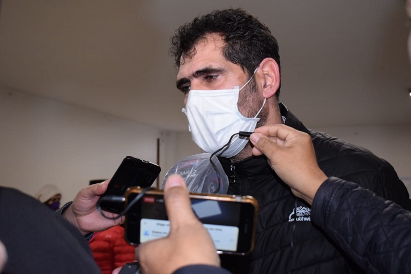 Cristian Bazán defendio a los trabajadores y lamento no poder sesionar