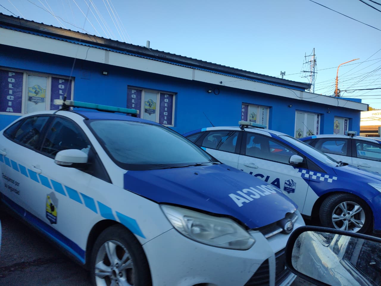 Crece la tensión en la Policía: Caleta Olivia se sumó al quite de colaboración