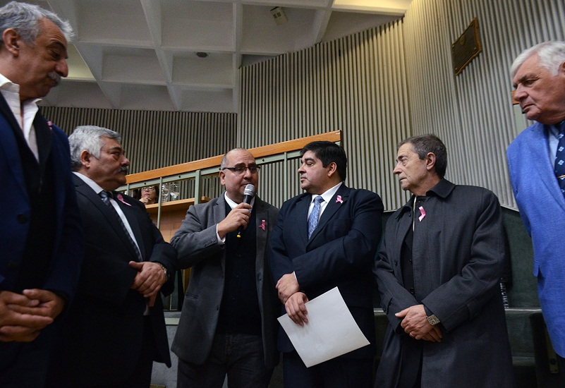 DIPUTADOS: ALERTAN AL PAMI POR EL ABANDONO A SUS AFILIADOS