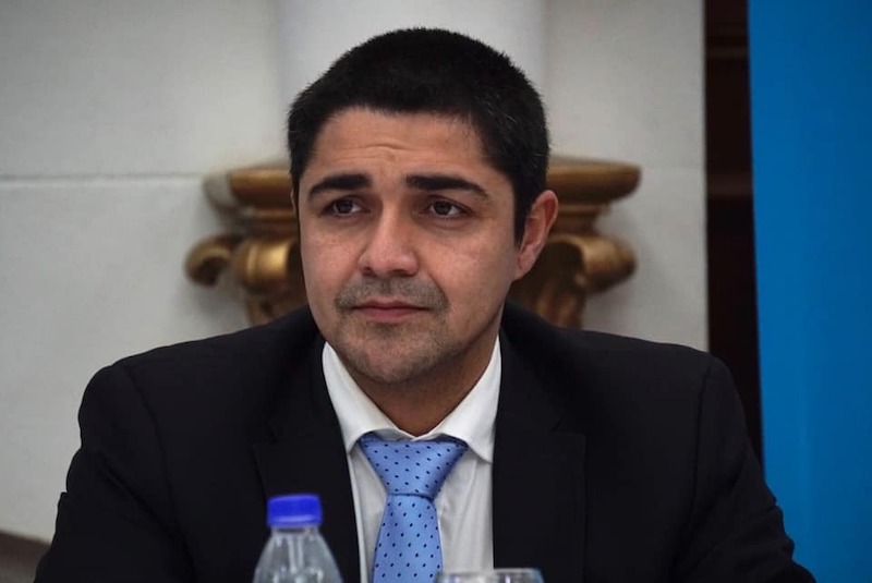 La provincia sumarió y separó del cargo a los policías denunciados por abuso de autoridad