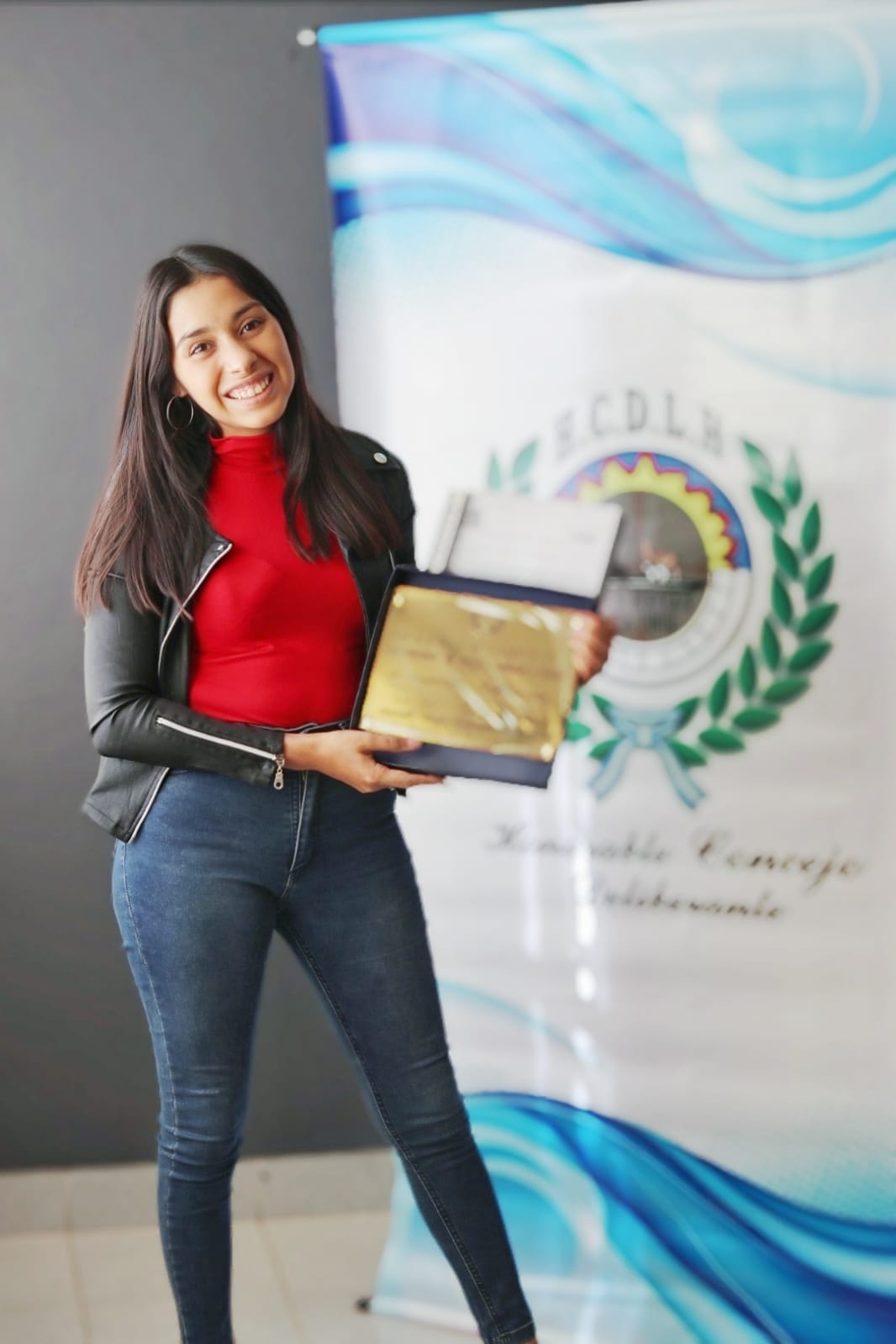 Profeta en su tierra: Camila Garay recibió una placa del Concejo Deliberante de Las Heras