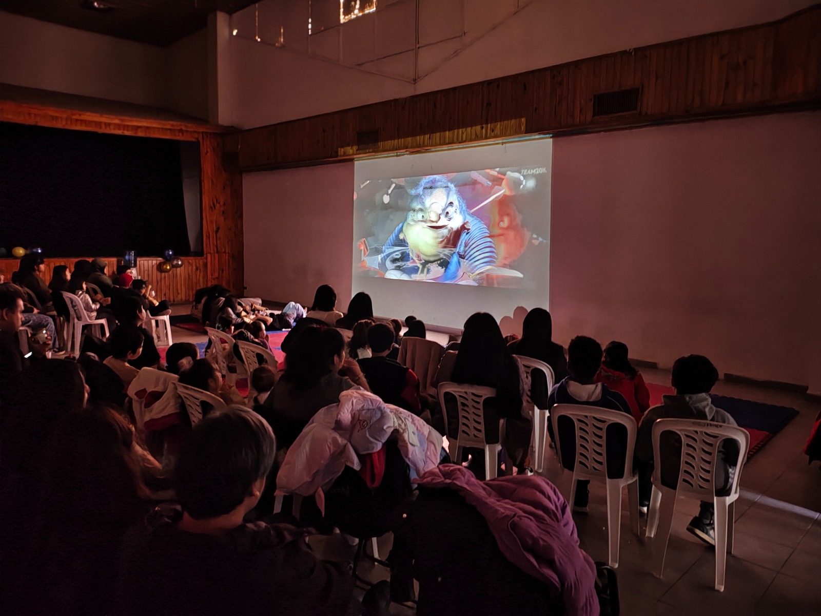 Cine y merienda para toda la familia en el CIC del Carmen