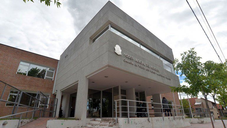 Neuquén: Acusaron a policía que inventó una red de pedofilia para incriminar a sus compañeros