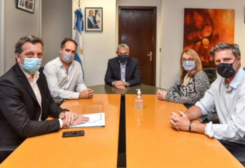 Alicia se reunió con Ferraresi para acordar agenda de urbanización para Santa Cruz