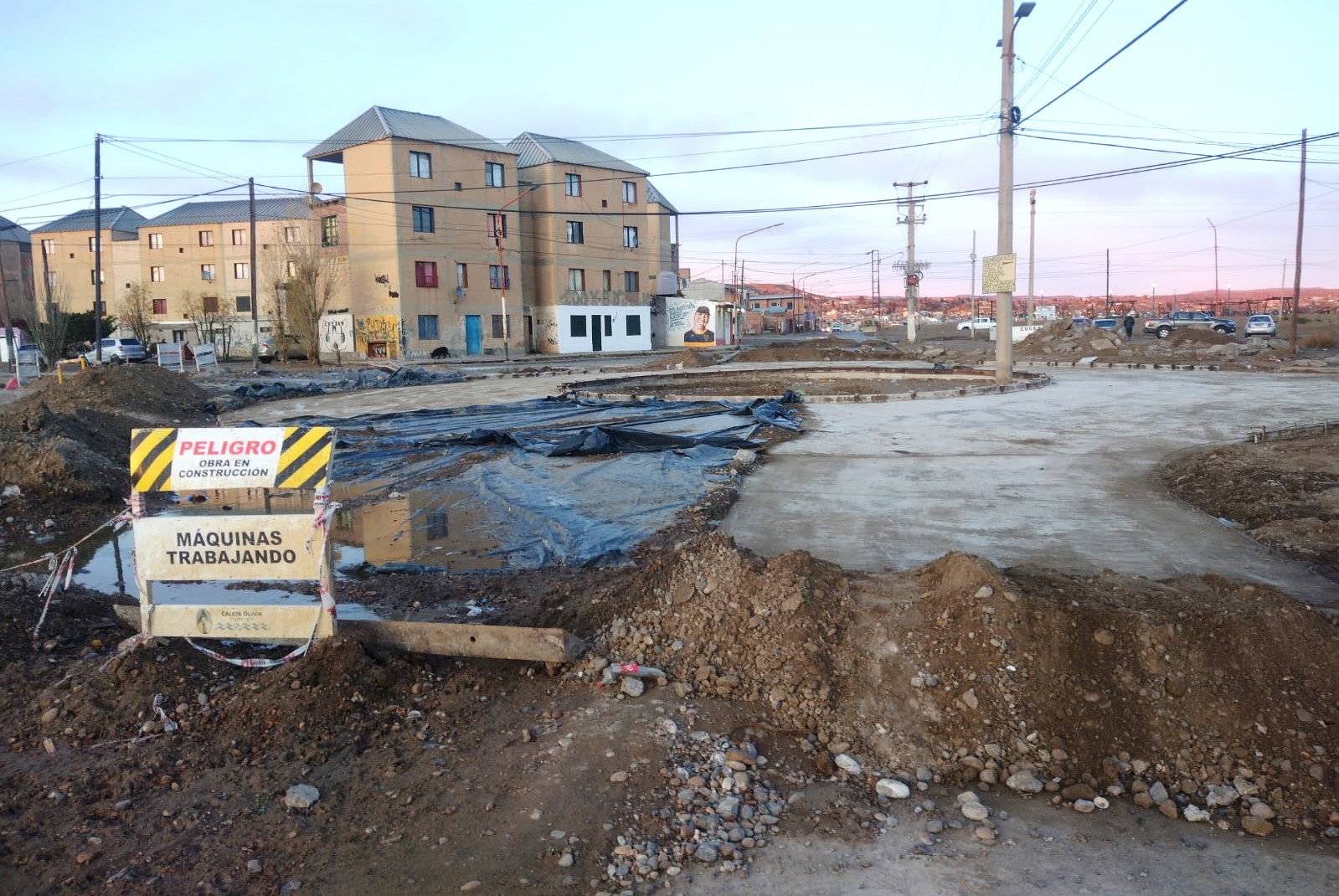 La obra en la rotonda de B° 8 de Julio concluiría el próximo miércoles