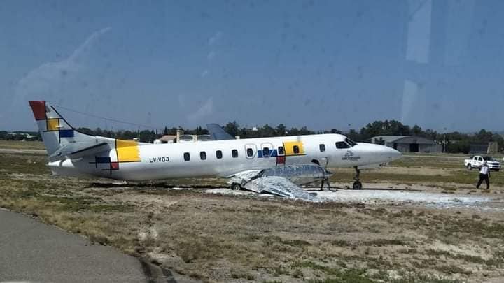 Avión particular despistó con 10 tripulantes a bordo