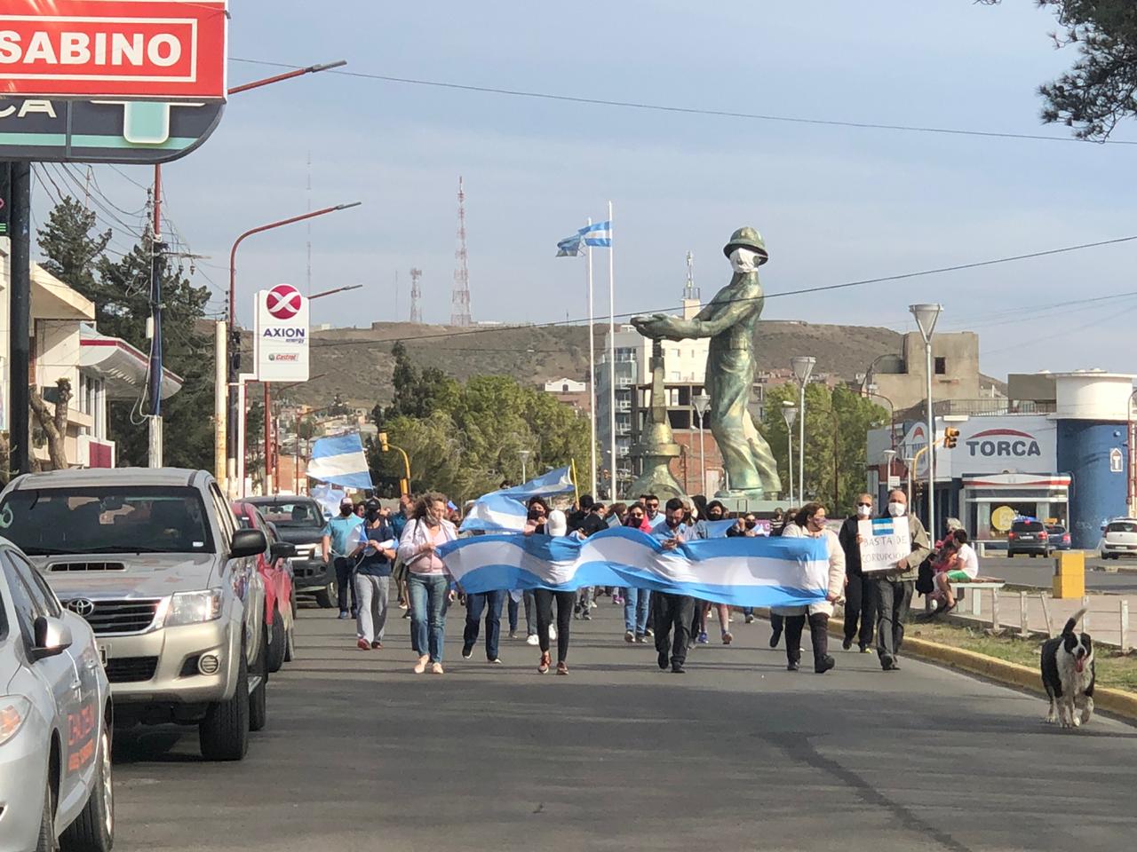 Comerciantes disconformes con la resolución de la Municipalidad: 
