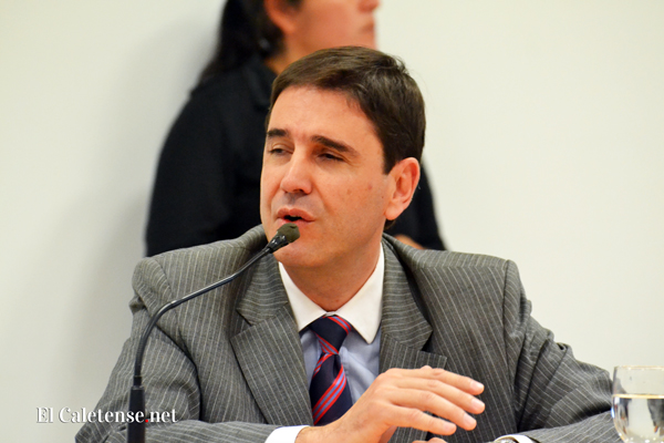  Calicate pide explicaciones por violencia en el ámbito municipal !!