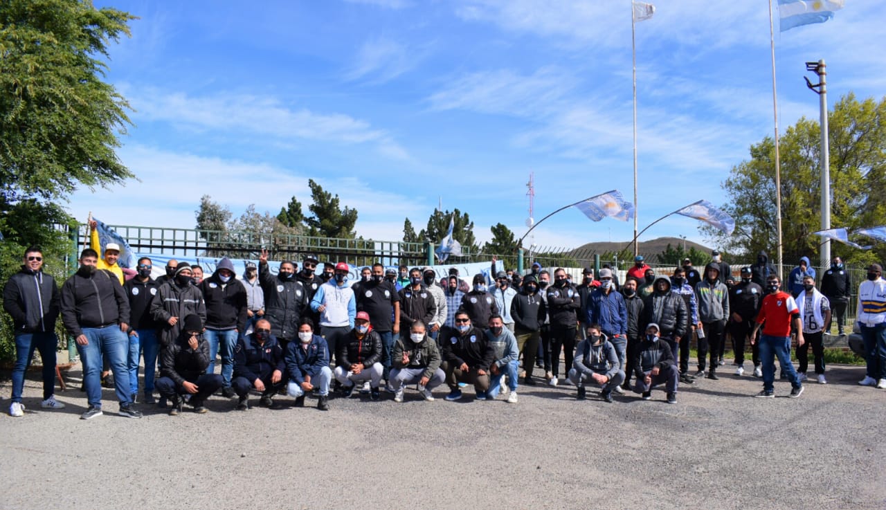 Reclamo y paro por tiempo indeterminado de los vigiladores en toda la provincia