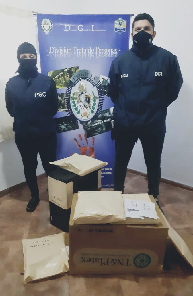 Trata de Personas: dos allanamientos en Gallegos para recopilar material pornográfico