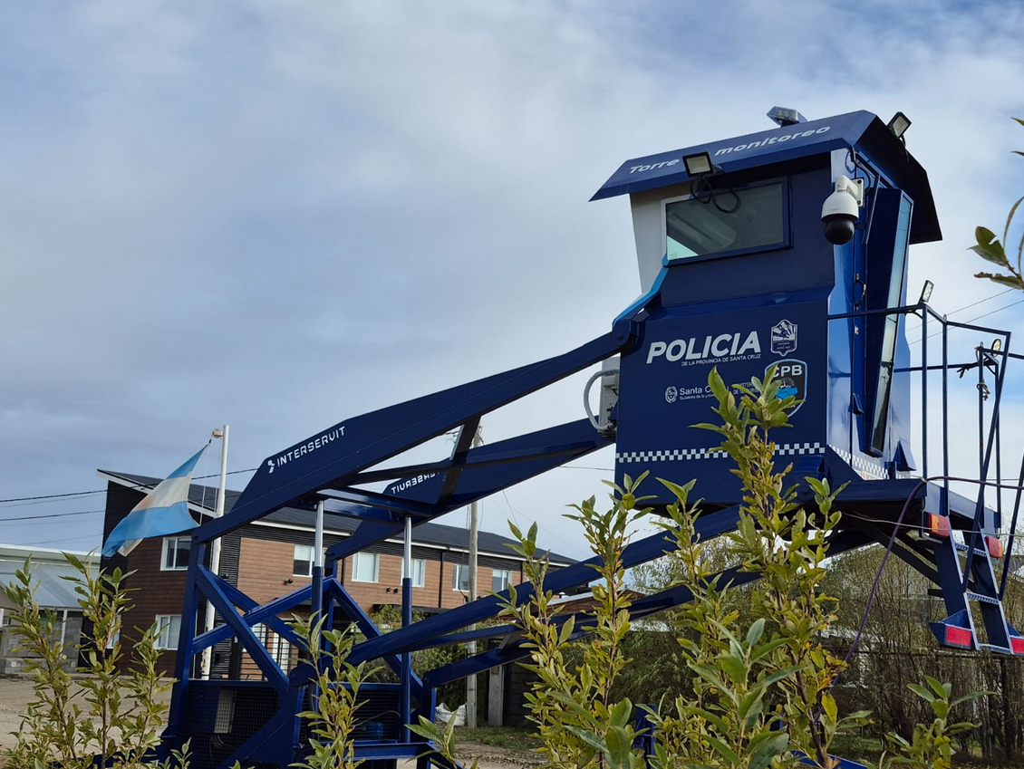 Desmantelan invernadero clandestino de marihuana en barrio Rotary XXIII