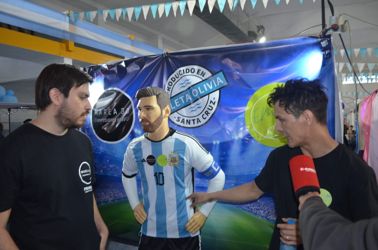 El Messi 3D está en el Aniversario de Caleta