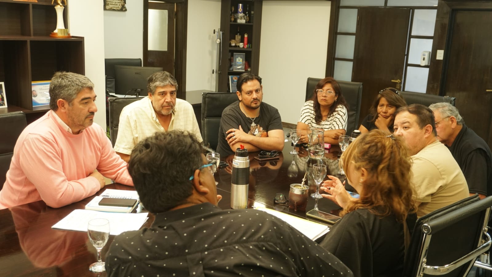 A partir de las 22 horas comienza a regir la nueva tarifa de taxis en Caleta Olivia