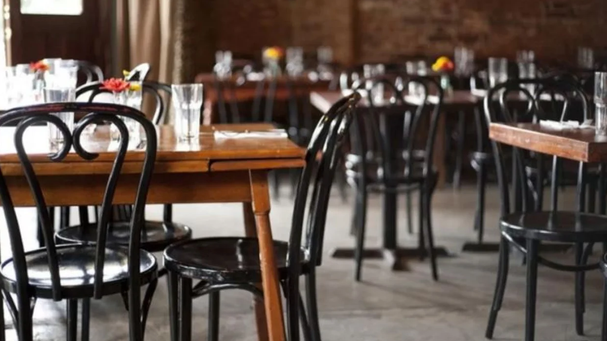 Advierten que en Comodoro Rivadavia habrá otro golpe a restaurantes, turismo y changas aun sin cuarentena