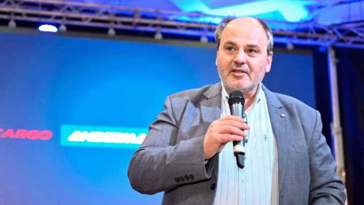 Lunzevich: “Buscamos un futuro distinto para Santa Cruz con crecimiento económico auténtico”