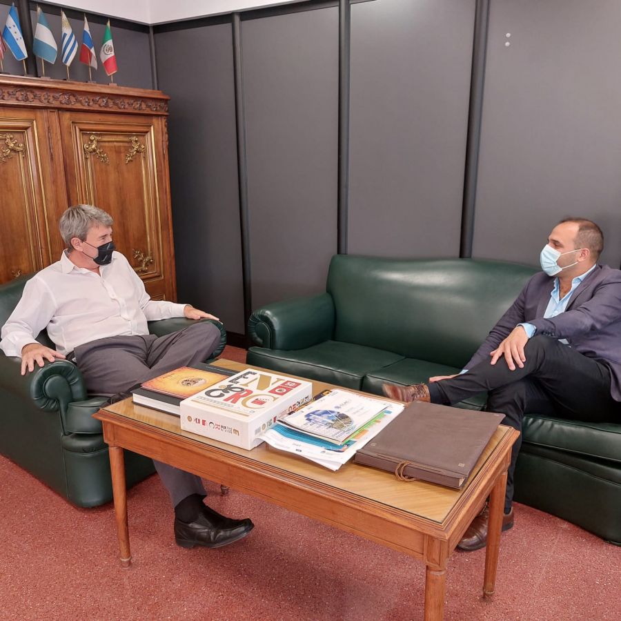 Autoridades de Educación se reunieron con el Titular del Instituto Nacional de Educación Tecnológica