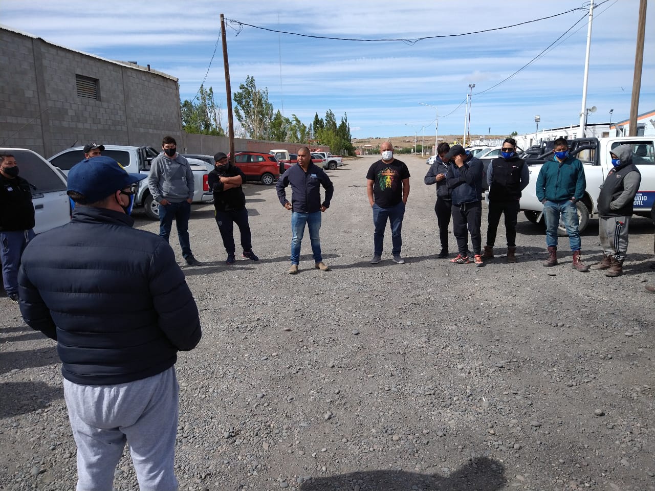 Petroleros inicia medida de fuerza a las tres operadoras por irregularidades en San Antonio