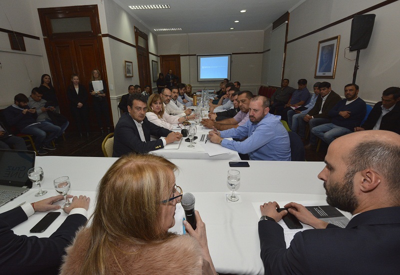 Ley de Coparticipación: Alicia Kirchner pidió debatir con madurez y compromiso