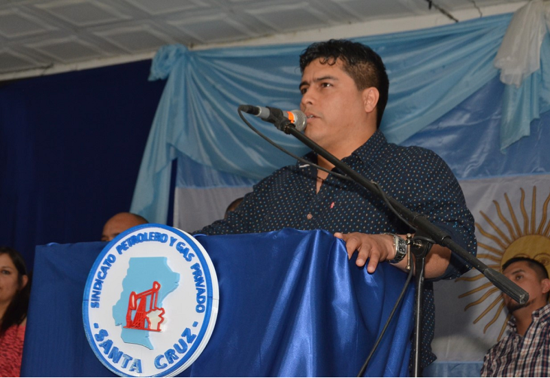 Petroleros en alerta y movilización en yacimientos de YPF: “Están destruyendo las pymes santacruceñas”