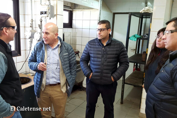 Llugdar visitó el laboratorio de planta central de El Tordillo