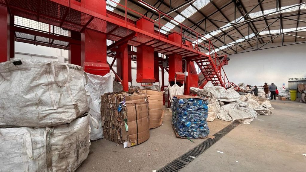 Avanza el tratamiento de residuos en Caleta Olivia