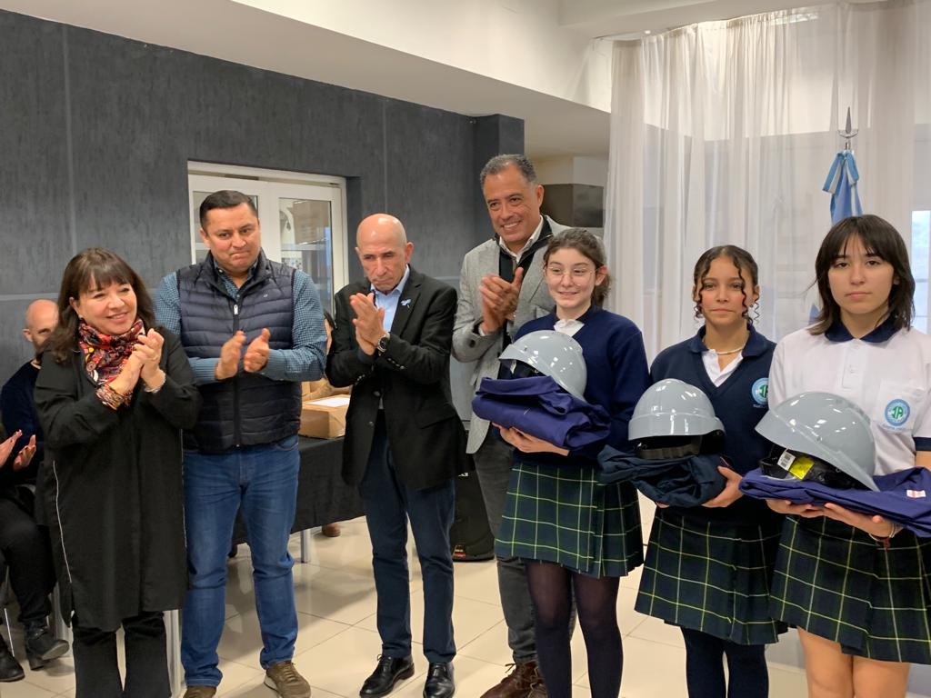 Más de $1.400 millones destinó el Gobierno de Santa Cruz para sumar equipamiento y llegar a cada rincón de la provincia