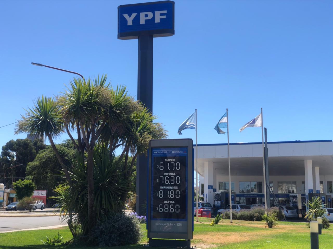 Entérate como quedo el precio de las naftas en Caleta: a la medianoche YPF aumentó 3,5% la nafta y el gasoil