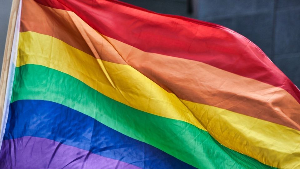 Prohíben llevar banderas LGBTQ+ a estadios del Mundial de Qatar 2022
