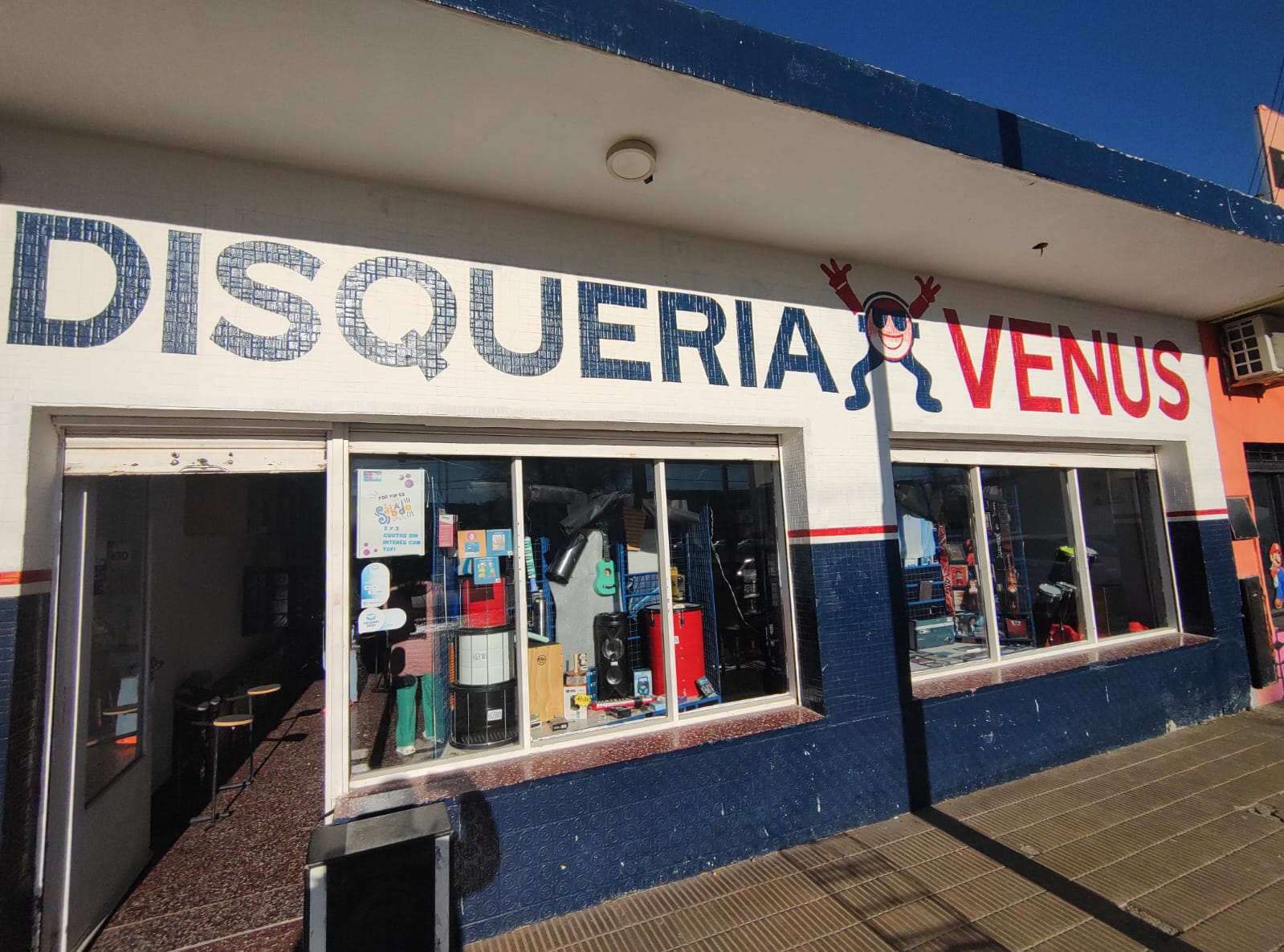 Liquidación por cierre: Disquería Venus baja la persiana después de 47 años