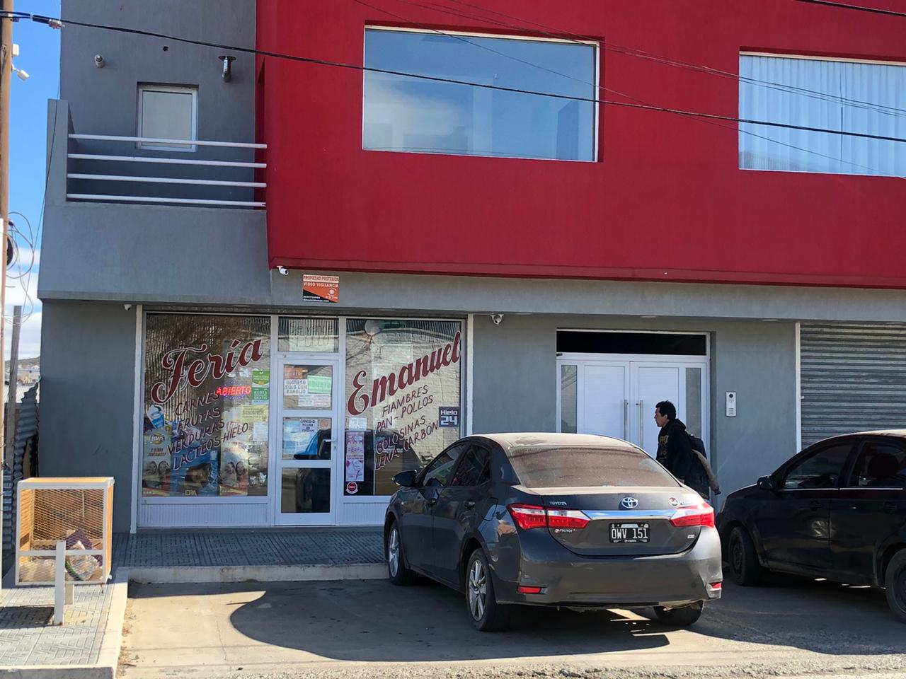 Dos jóvenes asaltaron una verdulería, uno de ellos es menor de edad y reincidente