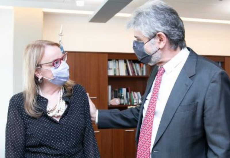 Alicia firmó convenios por 1050 millones de pesos destinados a la Ciencia