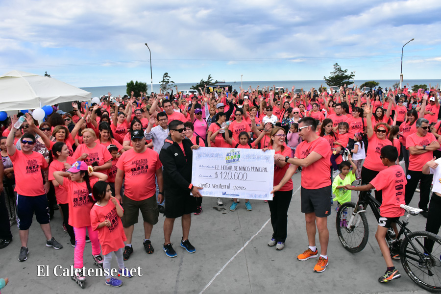 Mas de 1200 personas participaron de la Caminata Solidaria de La Anonima