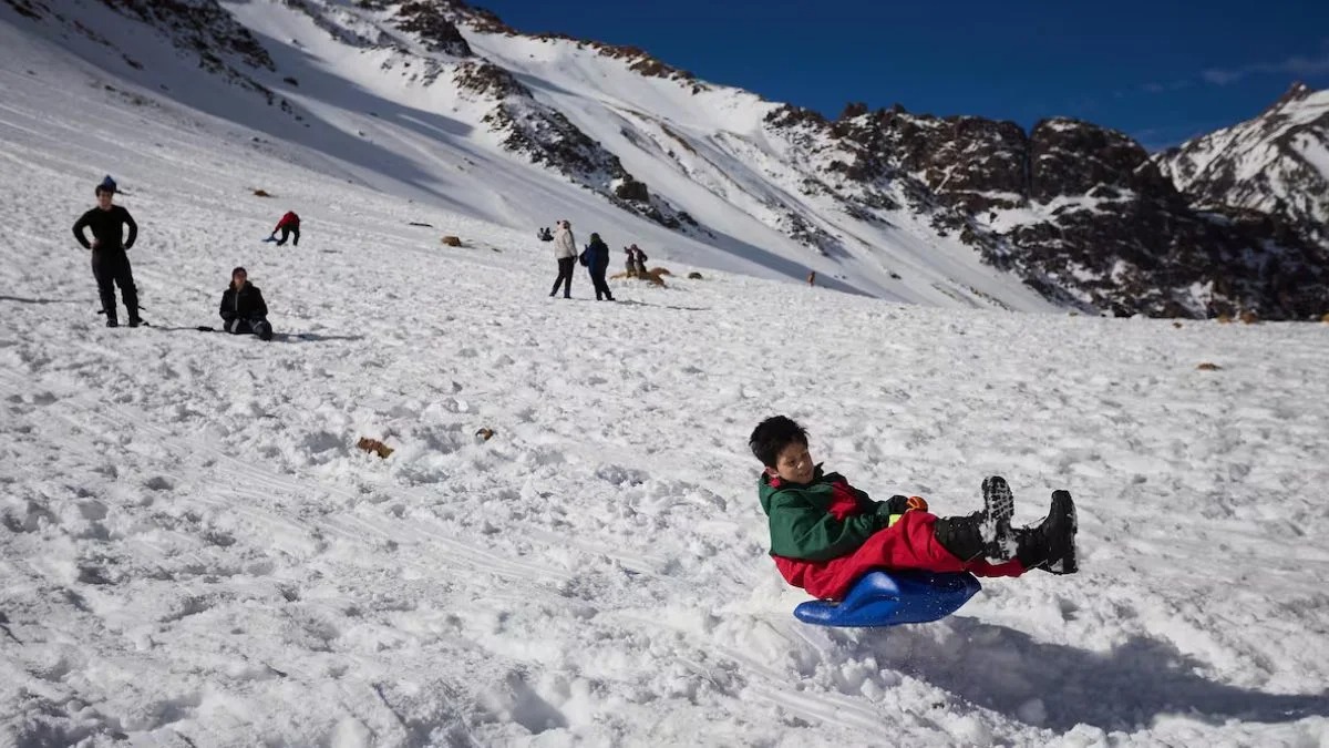 Vacaciones de invierno en modo Mundial: 5,9% más de turistas que el año pasado con un impacto económico de $ 2,12 billones