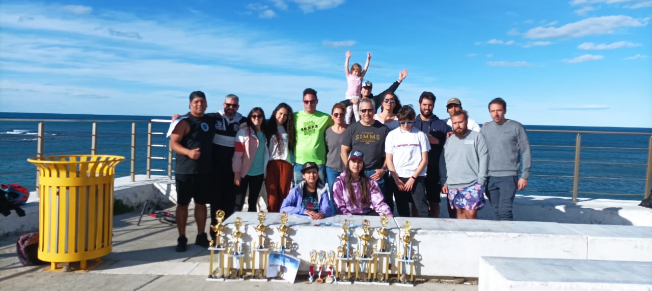 El grupo Master de Natación Municipal regresó a la ciudad con importantes logros