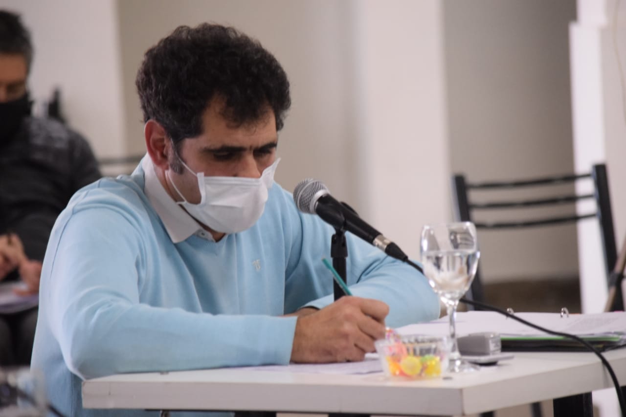 Desmantelan invernadero clandestino de marihuana en barrio Rotary XXIII