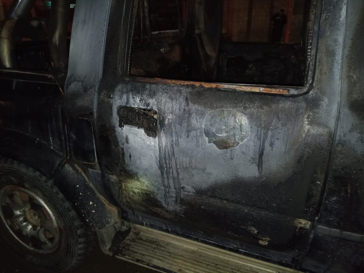 Incendiaron una camioneta en el barrio Rotary 23